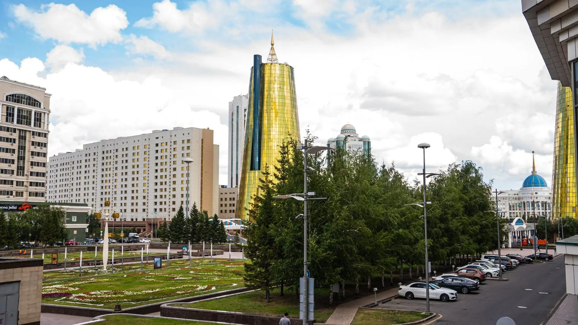 Belon Lux Hotel Nur-Sultan  Nur-Sultan (Astana)